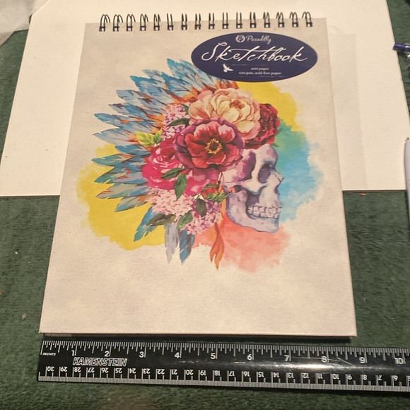 NWT Piccadilly Sketchbook - Picture 2 of 3